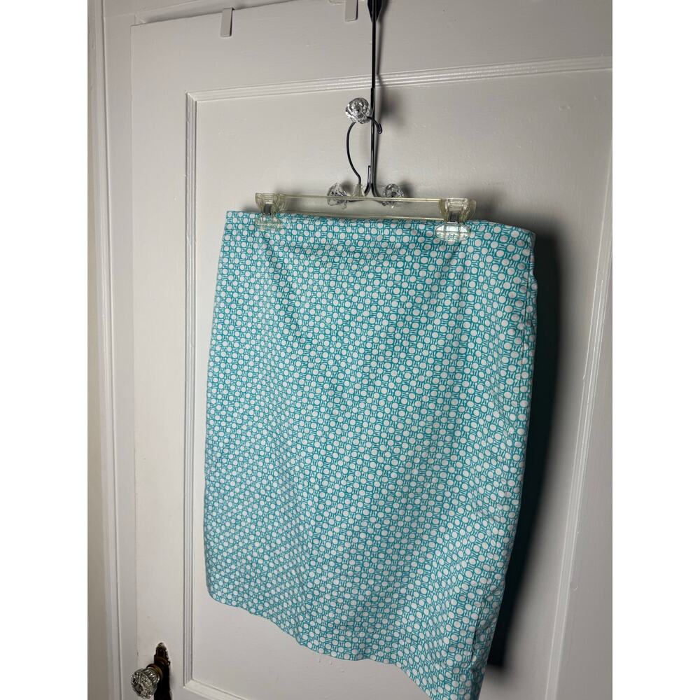 Talbots Skirt Women's 12 Blue White Summer Picnic Straight Skirt Stretch Preppy - Picture 2 of 7